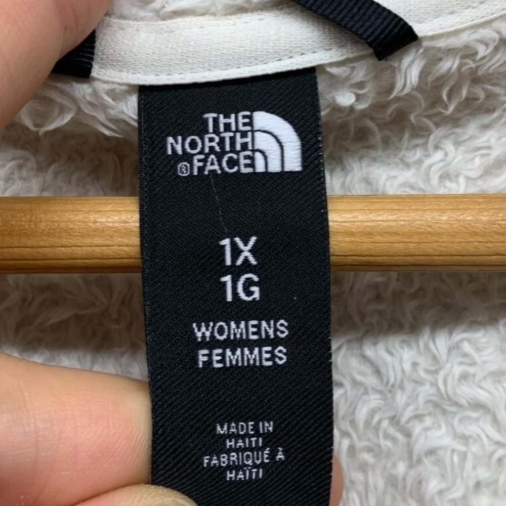 The North Face Fleece Women's XL Ivory Osito 1/4 Zip Pullover Hoodie Cropped - Picture 6 of 10
